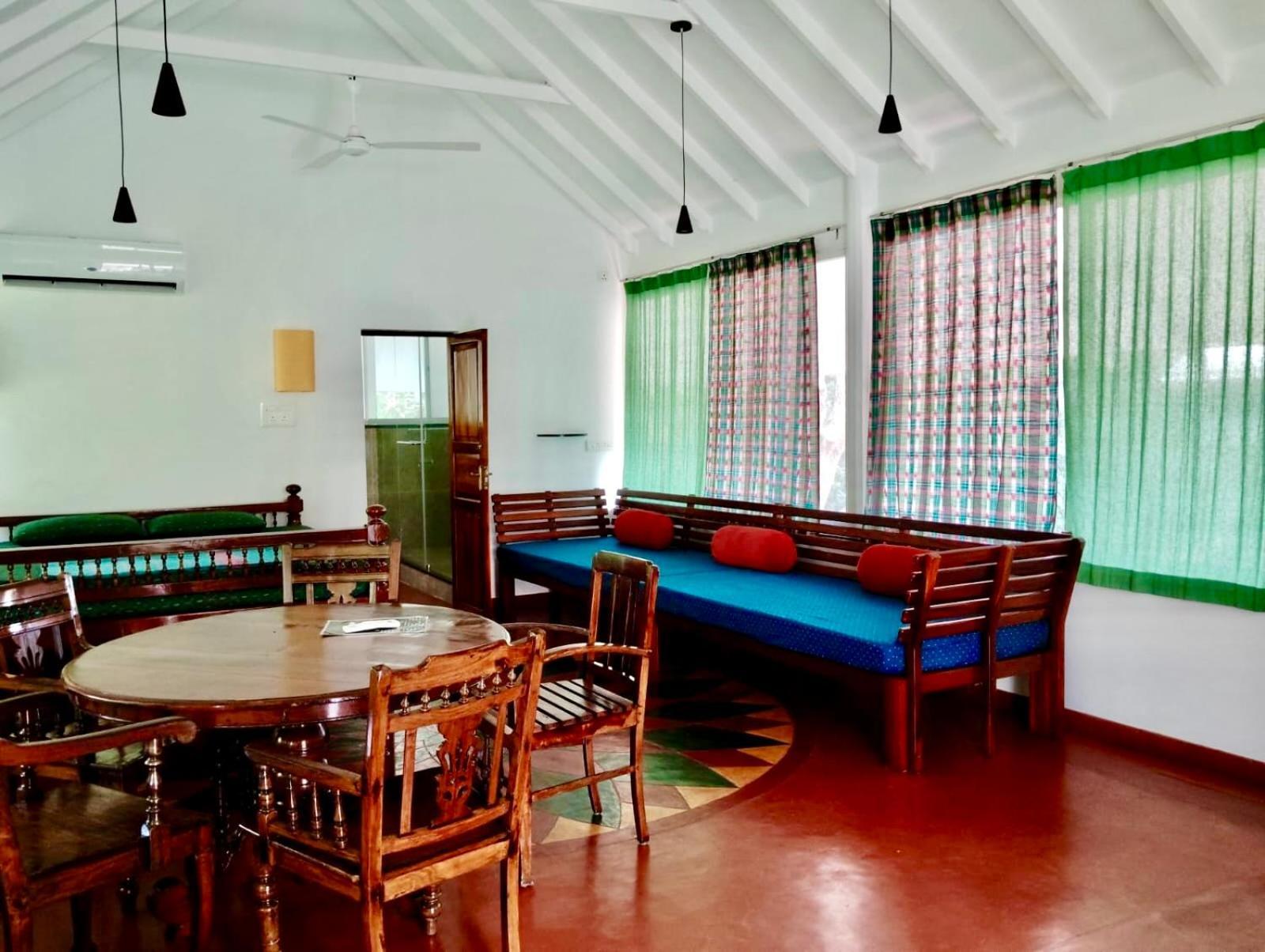 Gaia'S Garden Guest House オーロヴィル 部屋 写真
